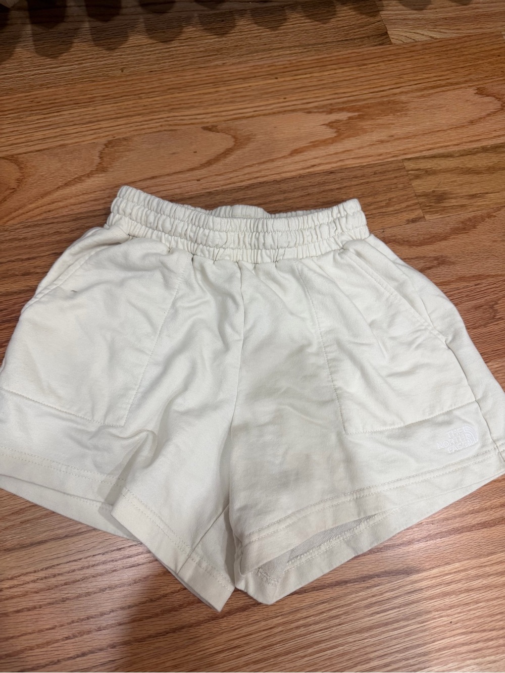 The north face cream shorts